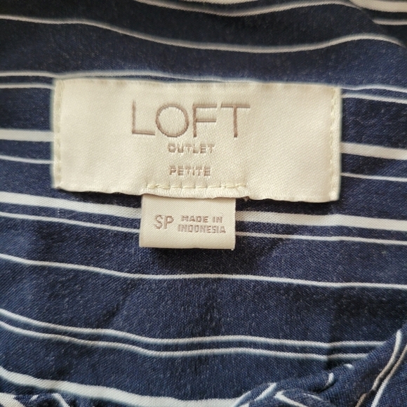 Loft Outlet Women's Navy Blue and White Button-Up Dress Size Small Petite - Picture 5 of 6